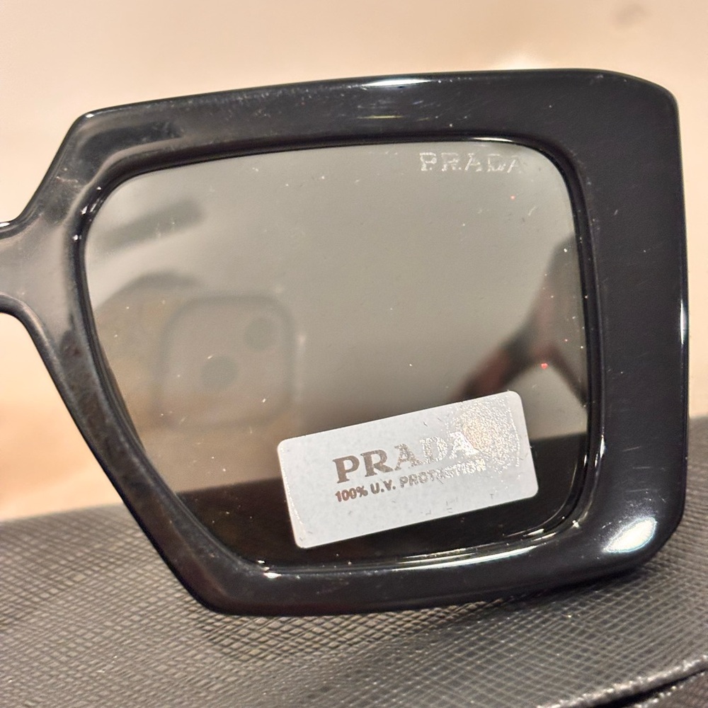 PRADA PR 23YS Black & Pink Tortoise Shell Sunglasses NWT RETAIL $600+ - Picture 6 of 12